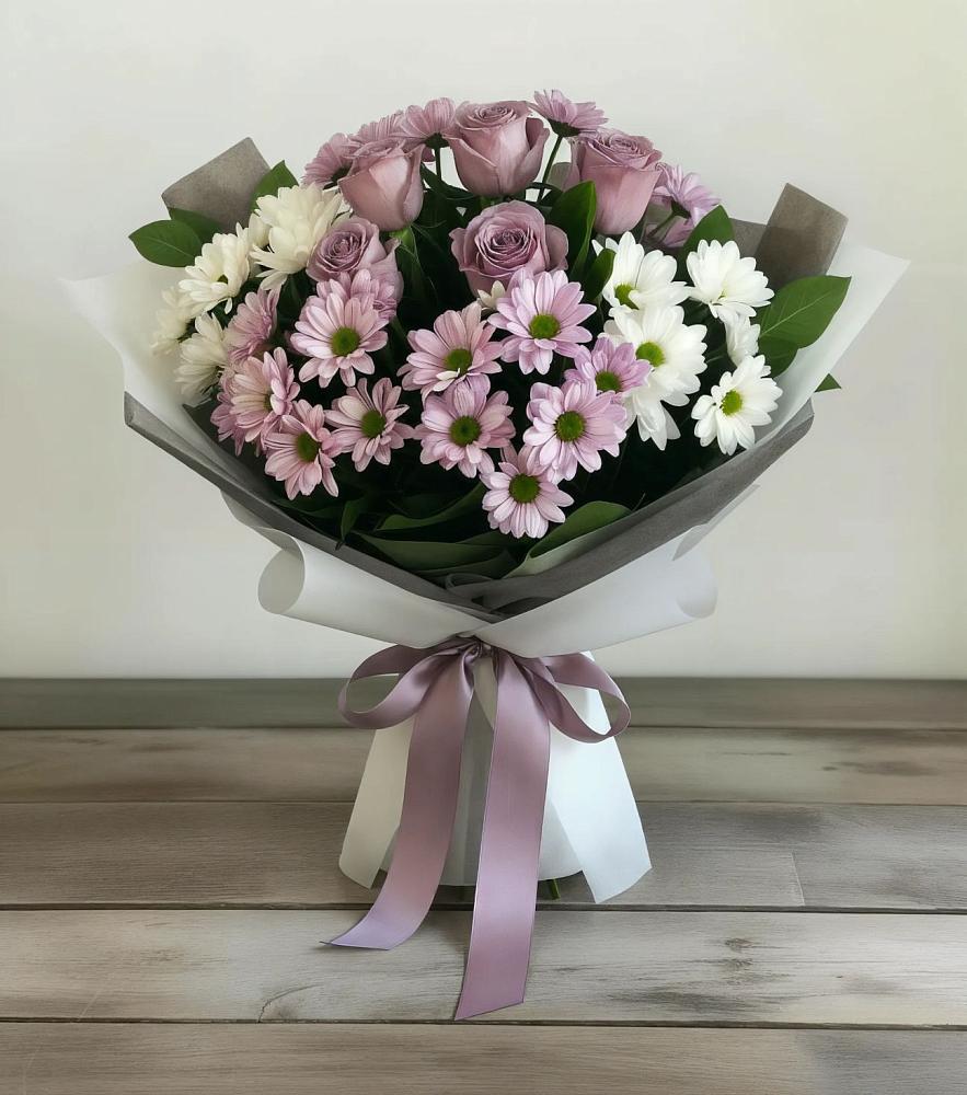 Букет цветов из: Хризантемы и Розы в Озёрный Смоленская область