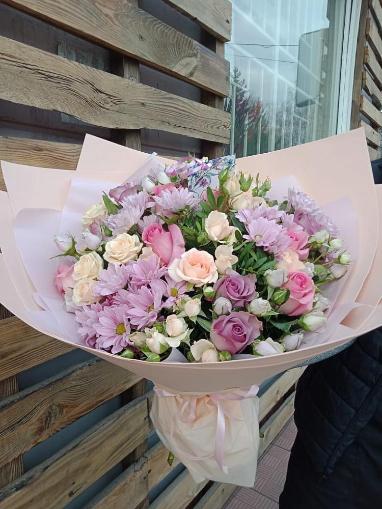 Букет цветов из: Розы и Хризантемы в Озёрный Смоленская область