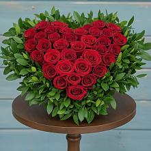 Цветочная композиция из Розы в виде сердца в Озёрный Смоленская область