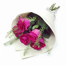 Букет цветов из:  Розы в Озёрный Смоленская область