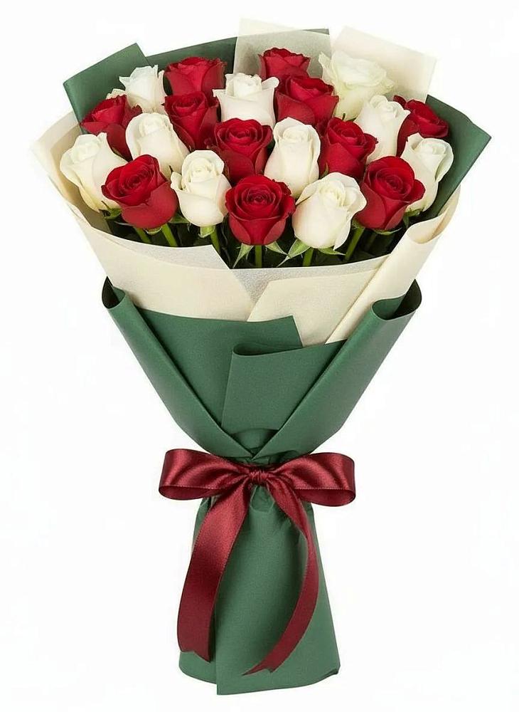 Букет Микс из красных и белых роз в Озёрный Смоленская область