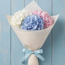 Букет цветов из:  Гортензия в Озёрный Смоленская область