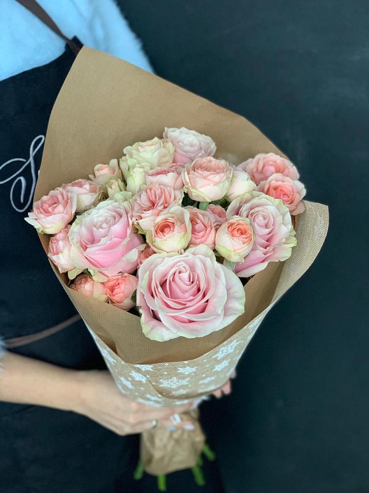 Букет цветов из: Хризантемы и Розы в Озёрный Смоленская область