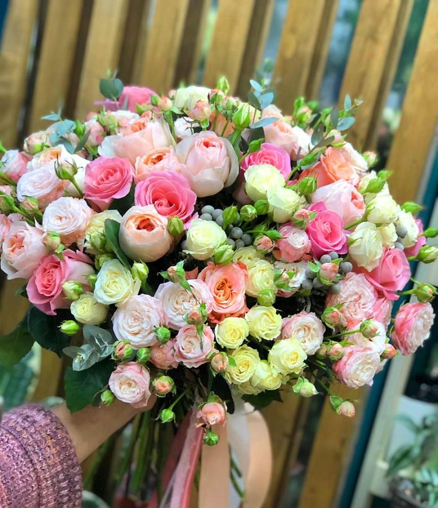 Букет цветов из: Розы в Озёрный Смоленская область