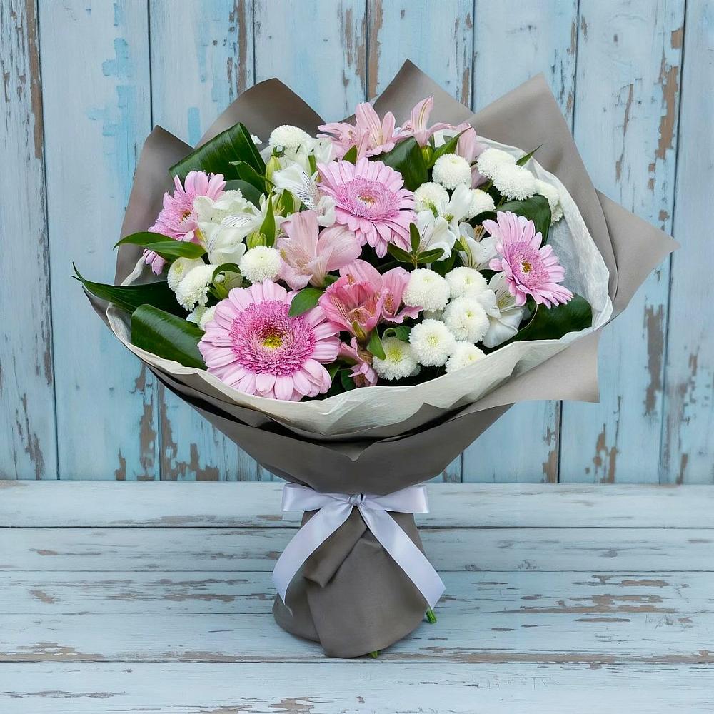 Букет цветов из: Герберы, Альстромерии и Хризантемы в Озёрный Смоленская область