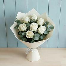 Букет Белые розы в Эвкалипте в Озёрный Смоленская область